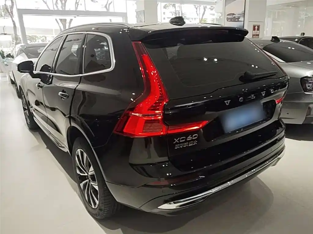 Volvo XC60 B5 4 WD Smart Vision Luxury