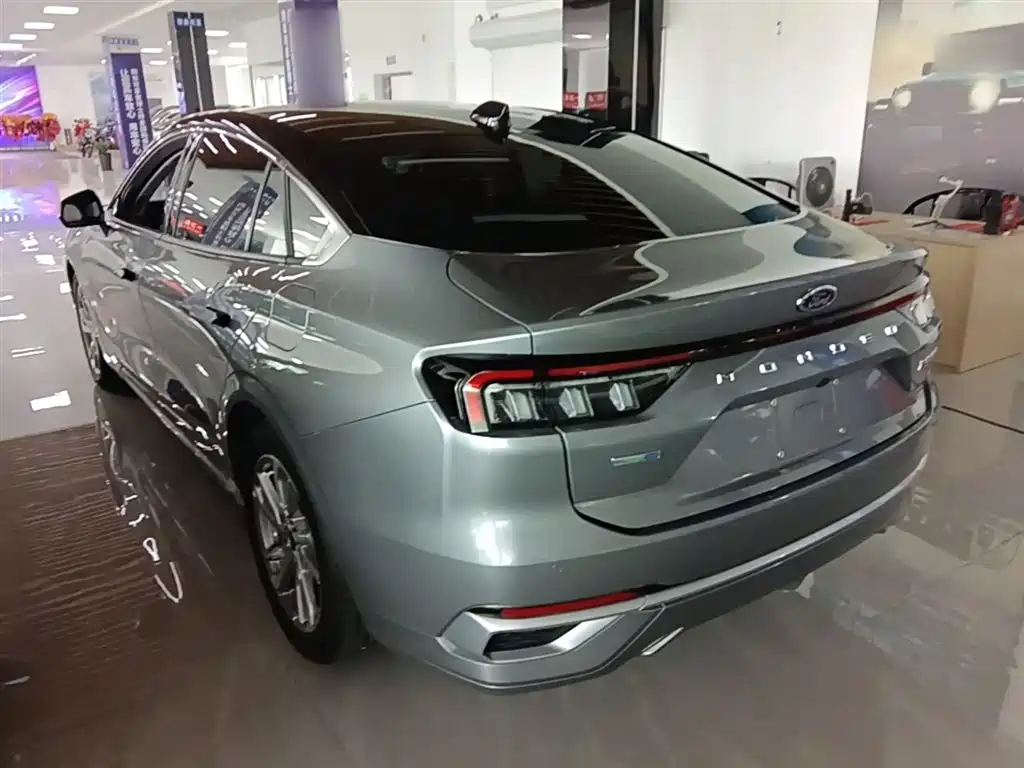 Mondeo Facelift EcoBoost 245 Luxury