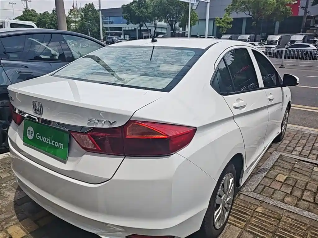 City 1.5 L CVT Comfort