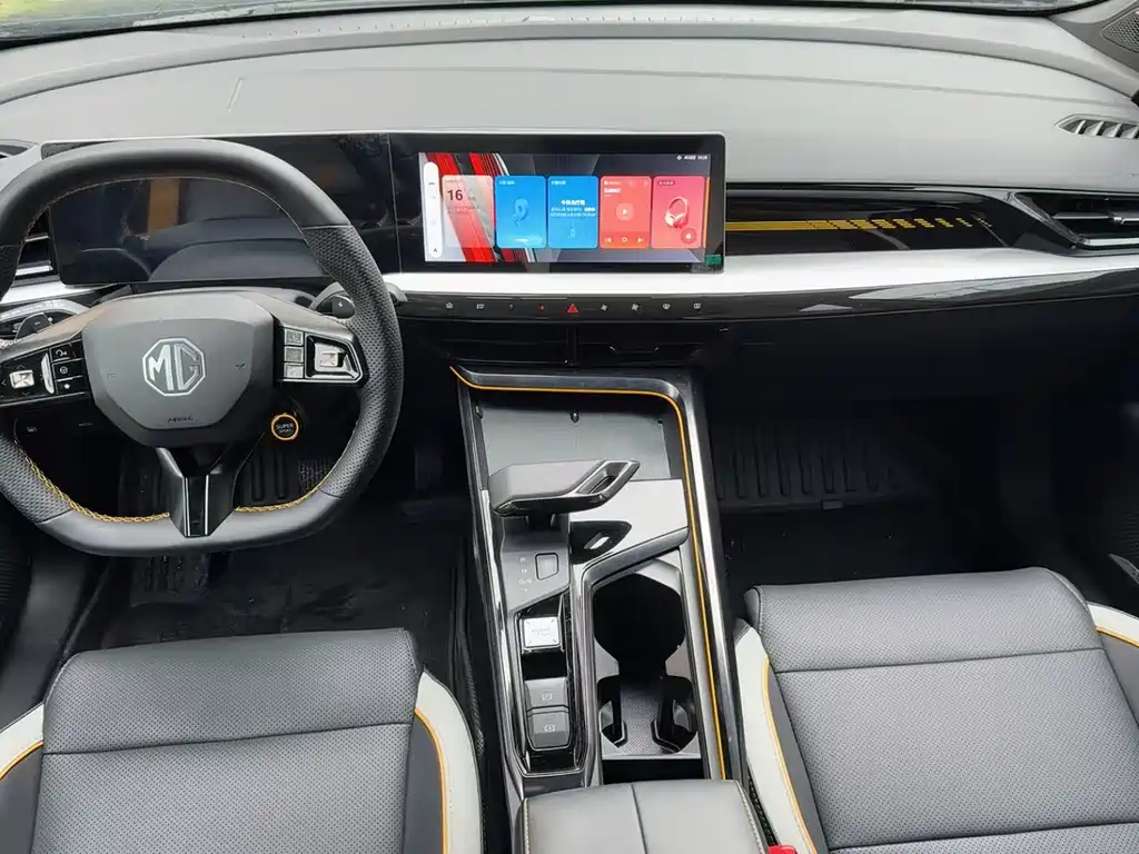 MG5 Scorpio 1.5 T Trophy Sport Grand Enjoyment