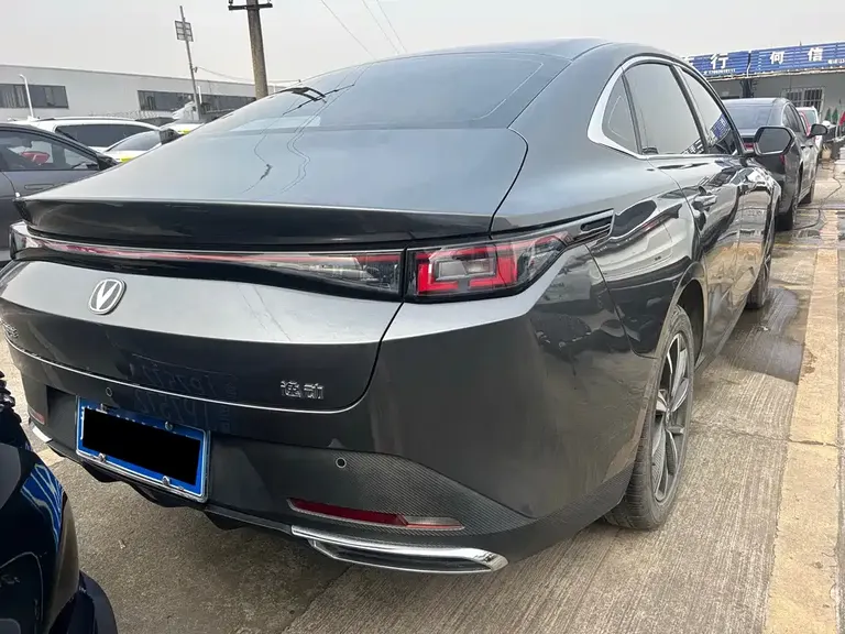 Changan Eado Blue Whale 1.5 T 500 Bar Flagship