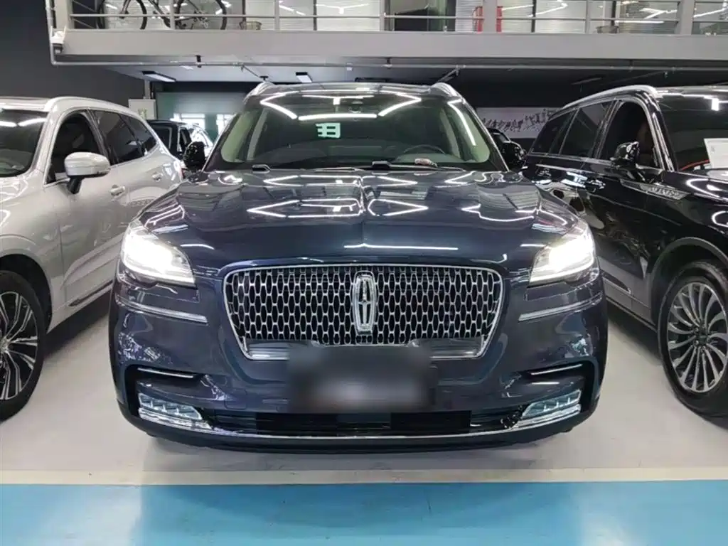 Aviator 3.0 T V6 4 WD Premium