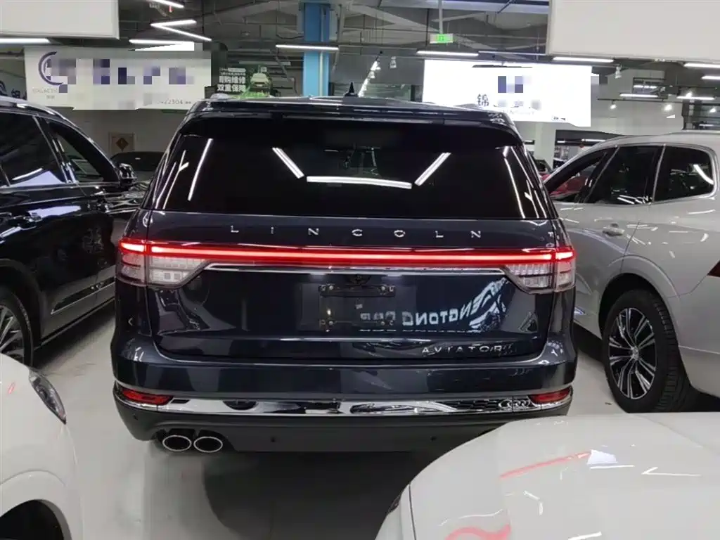 Aviator 3.0 T V6 4 WD Premium
