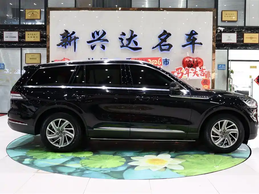 Aviator 3.0 T V6 4 WD Premium