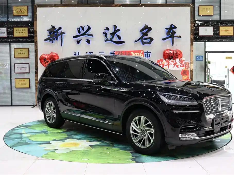 Aviator 3.0 T V6 4 WD Premium