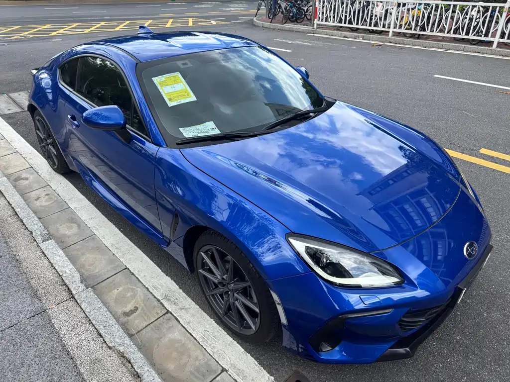 Subaru BRZ 2.4 L Manual