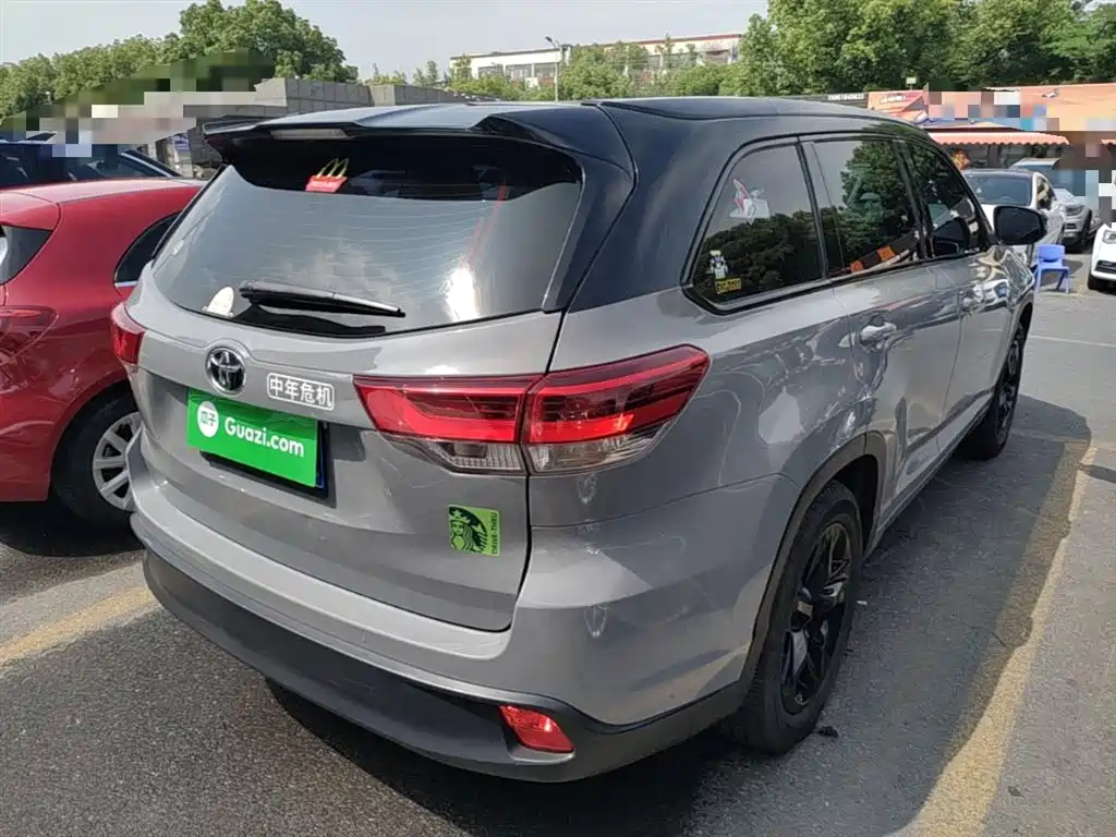 Highlander 2.0 T 2 WD Luxury 7-seat