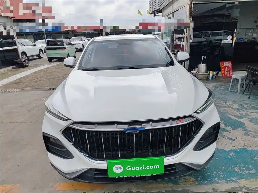 Changan Oshan X5 1.5 T DCT Distinguished