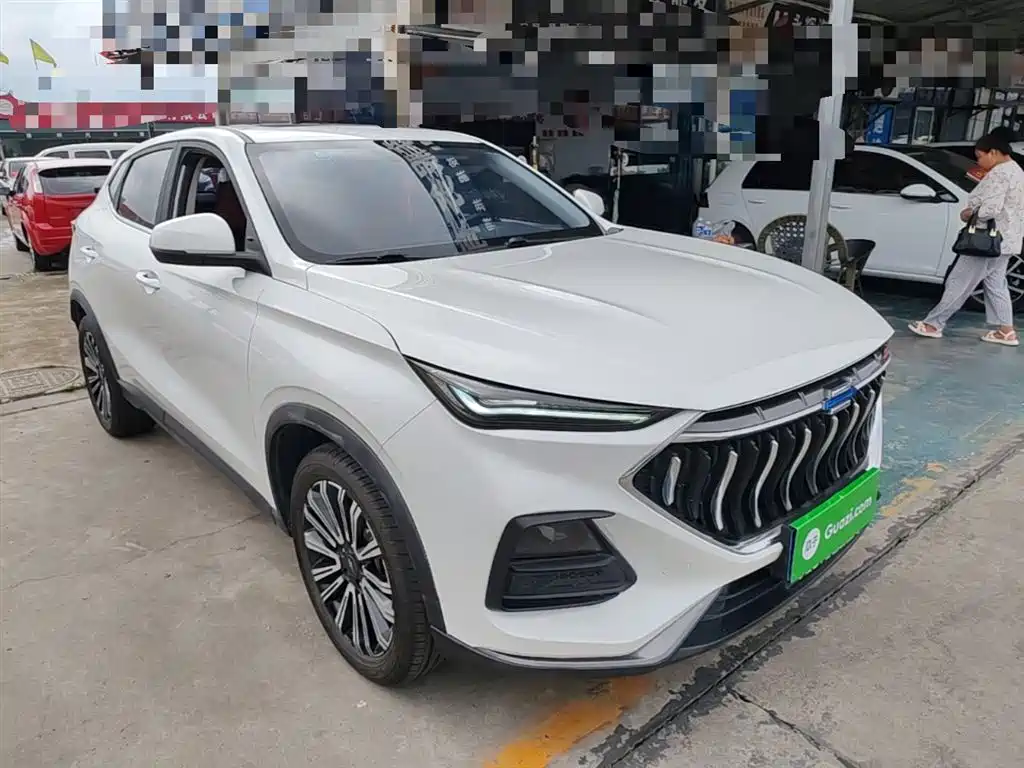 Changan Oshan X5 1.5 T DCT Distinguished