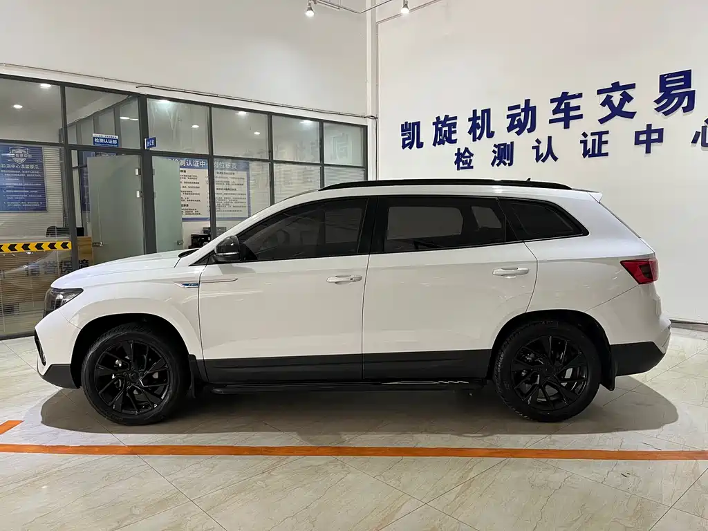 Jetta VS7 280 TSI Auto Highlight Joy
