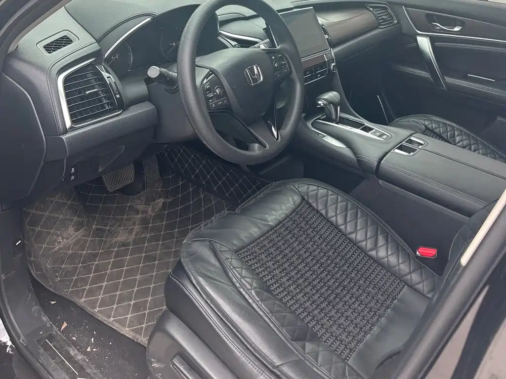Avancier 240 TURBO 2 WD Elite
