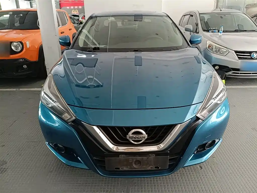 Lannia 1.6 L CVT Cool