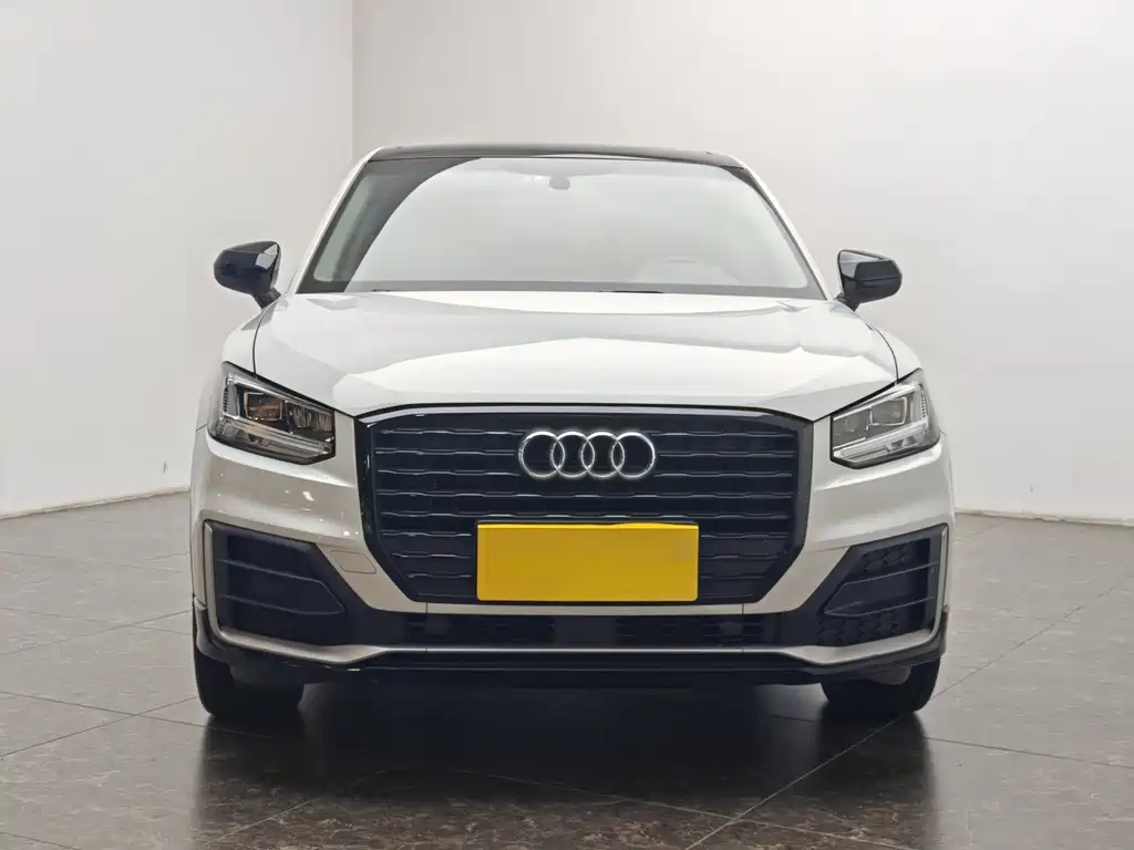 Audi Q2 L 35 TFSI Progressive Dynamic