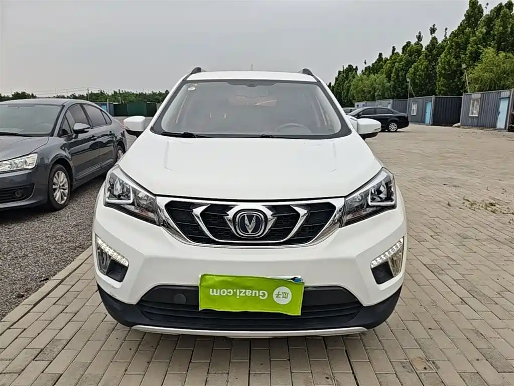 Changan CS15 1.5 L Manual Fashion