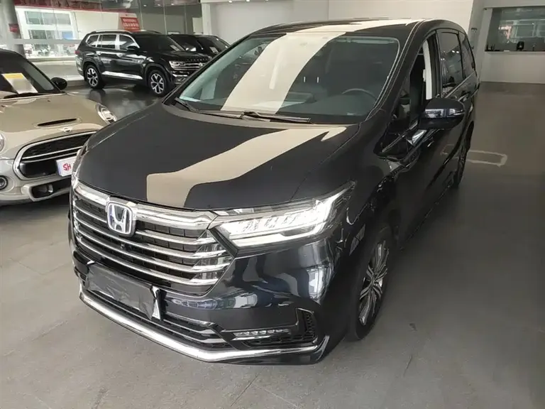 Honda Odyssey 2.0 L e:HEV Sharp· Joy