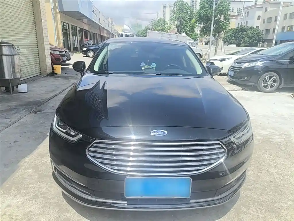 Taurus EcoBoost 245 Joy