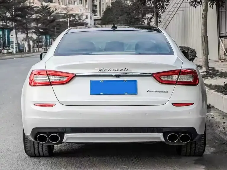 Maserati Quattroporte 3.0 T Standard