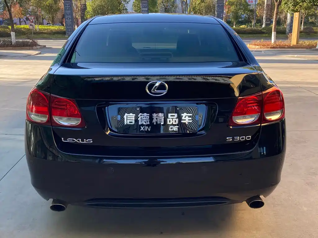 Lexus GS 300 Standard