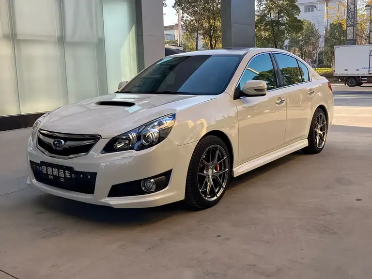 Subaru Legacy 2.5 GT Luxury Navigation