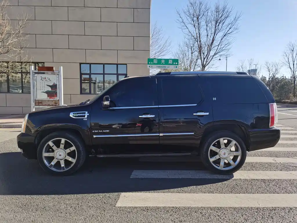 Escalade 6.0 Hybrid