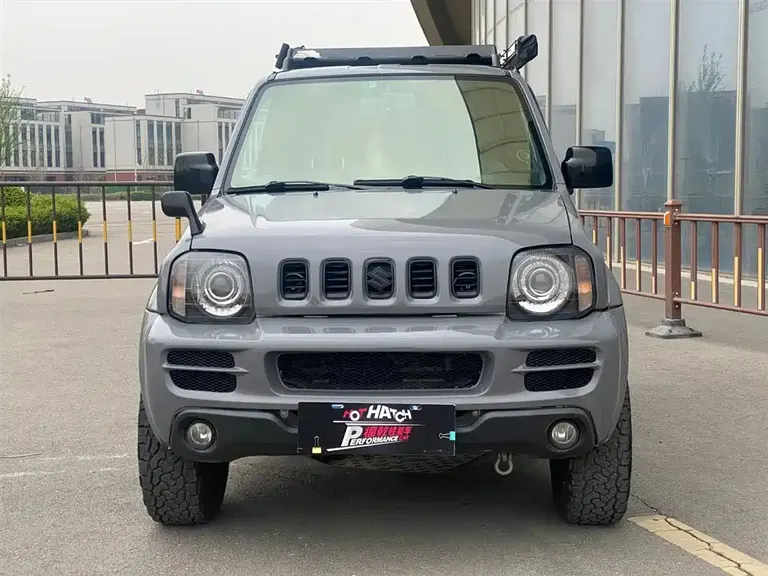 Suzuki Jimny (Import) 1.3 MT