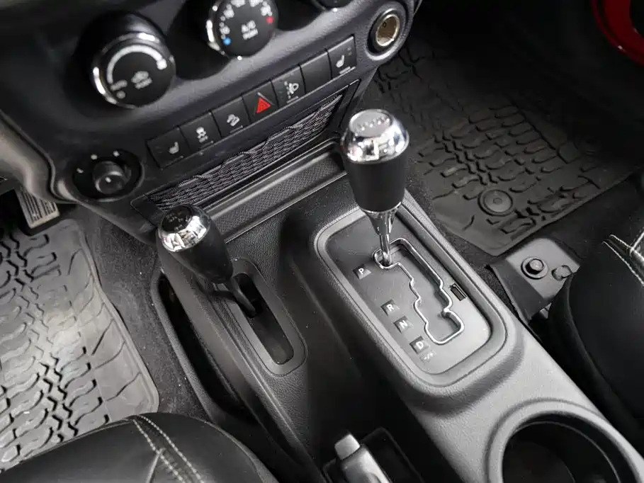Wrangler 3.6 L Rubicon 4-door Comfort Enjoyment