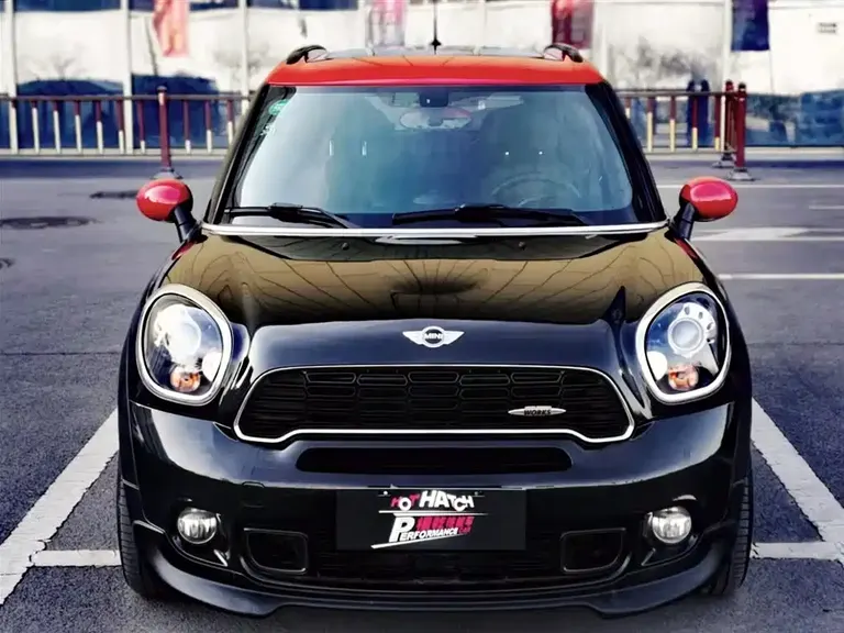 MINI JCW Countryman 1.6 T JOHN COOPER WORKS A