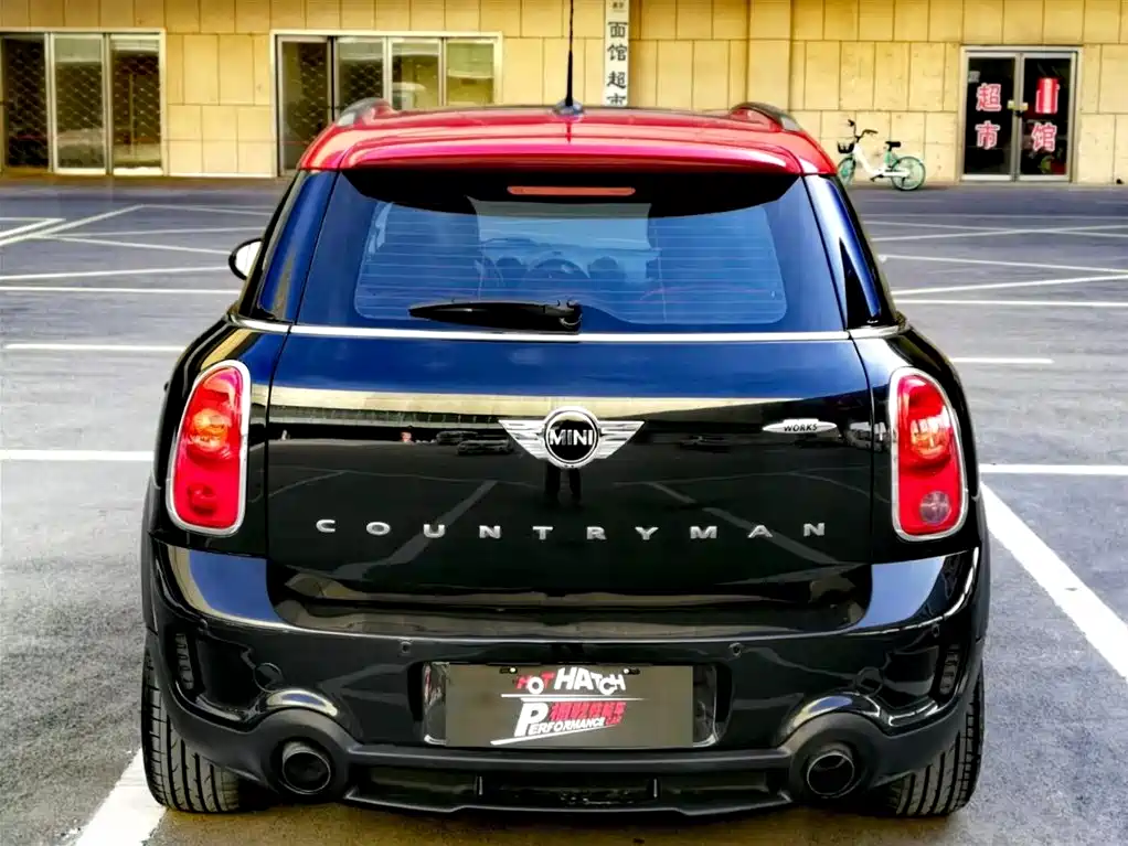 MINI JCW Countryman 1.6 T JOHN COOPER WORKS A