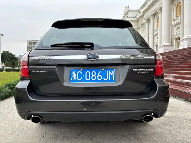 Subaru Outback 傲虎 2005款 3.0 R