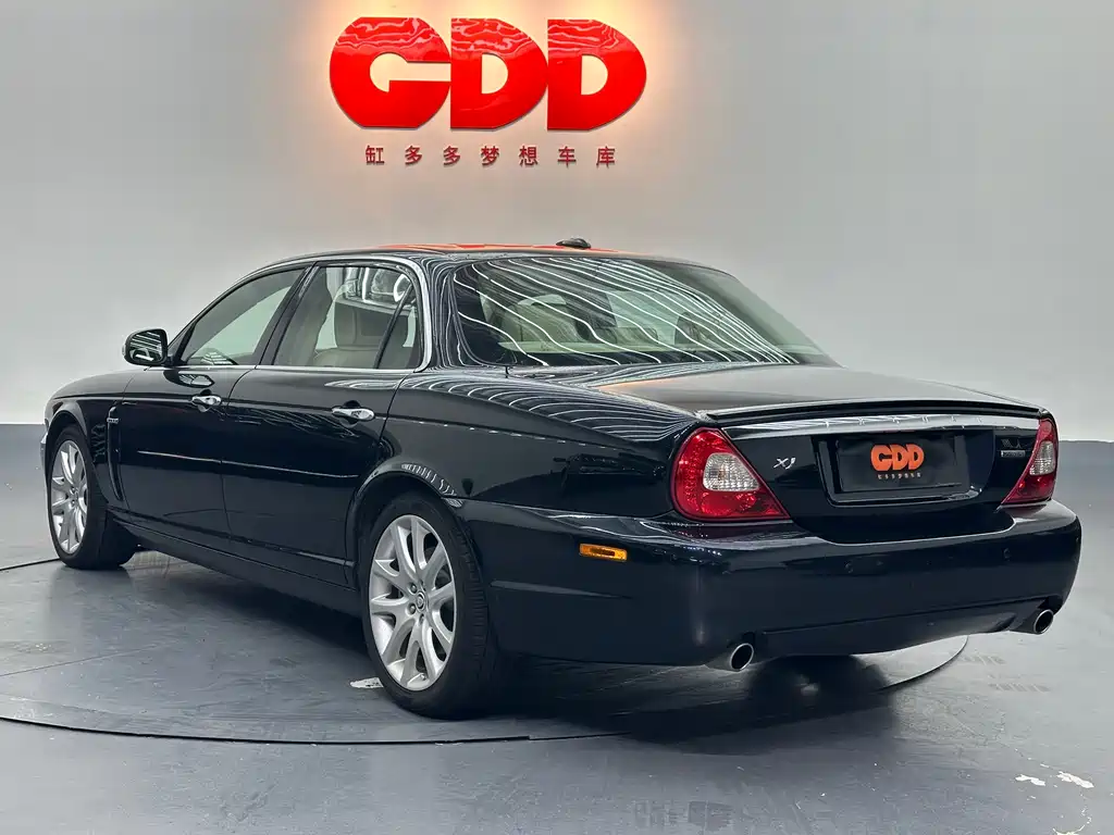 Jaguar XJ XJ6 L 3.0 Royal Extended