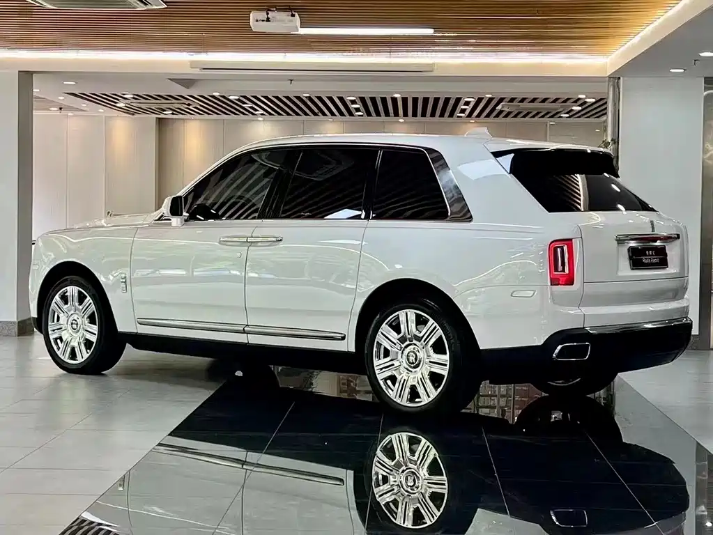 Cullinan 4-seat