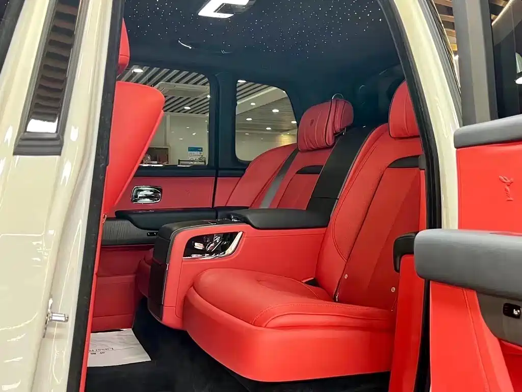 Cullinan 4-seat