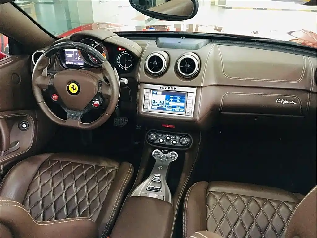 California T 4.3 L Standard