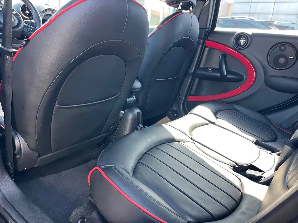 MINI JCW Countryman MINI JCW COUNTRYMAN 2013款 1.6 T JOHN COOPER WORKS A