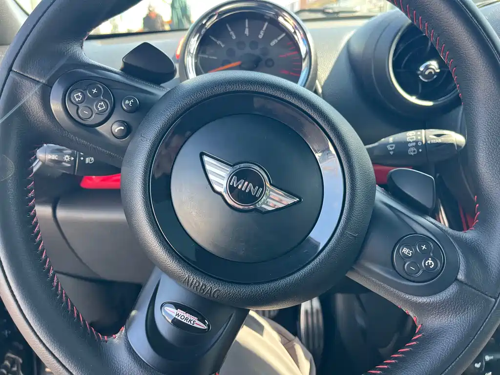 MINI JCW Countryman MINI JCW COUNTRYMAN 2013款 1.6 T JOHN COOPER WORKS A