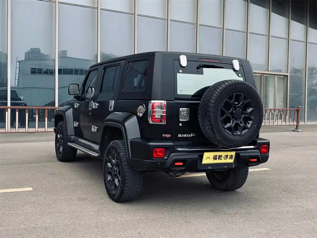 BAIC BJ40 2.0 D Auto 4 WD Blade Hero Swordsman