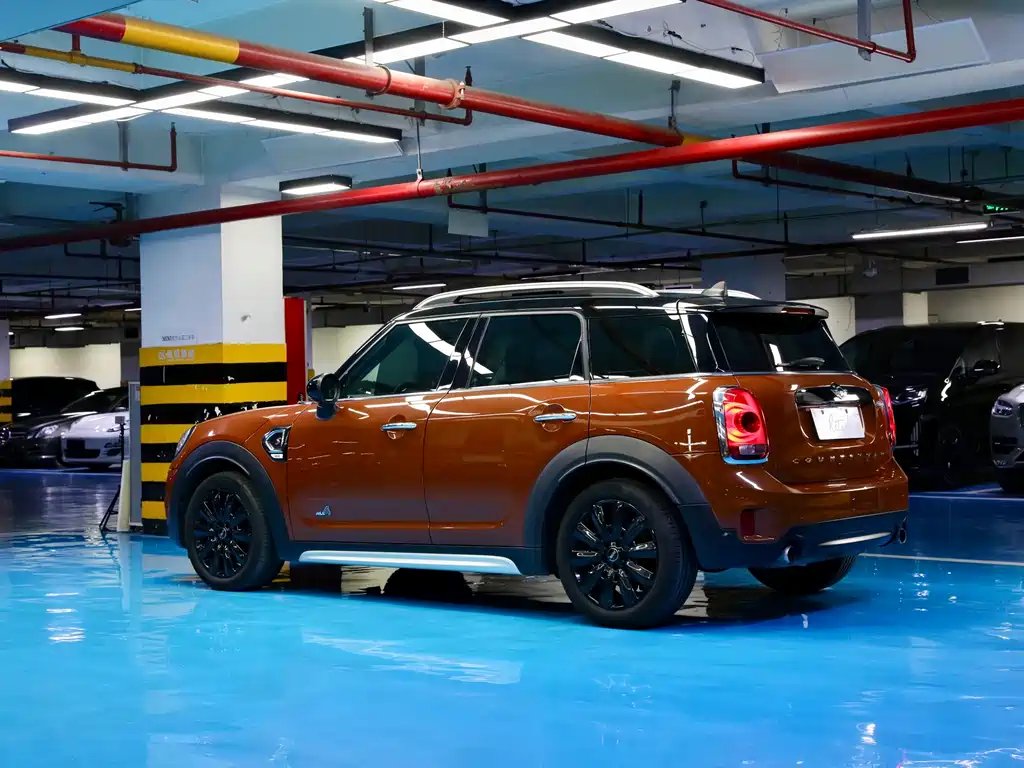 MINI COUNTRYMAN 2.0 T COOPER S ALL4 Traveller