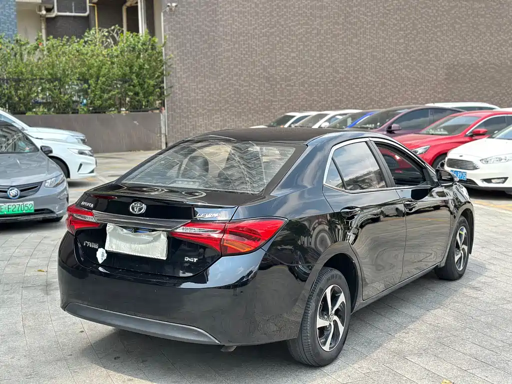 Levin Facelift 185 T CVT Elite CN-V