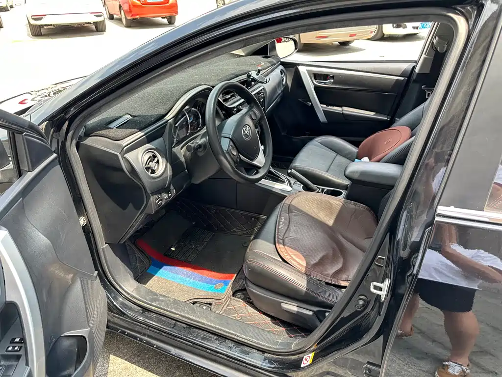 Levin Facelift 185 T CVT Elite CN-V
