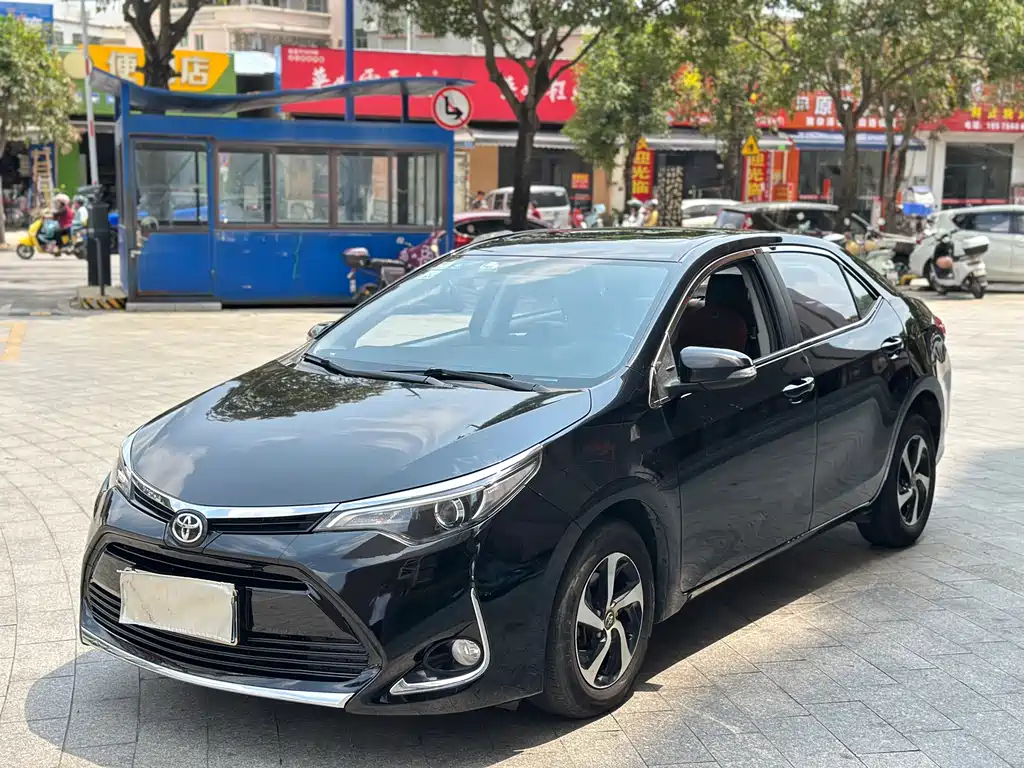 Levin Facelift 185 T CVT Elite CN-V