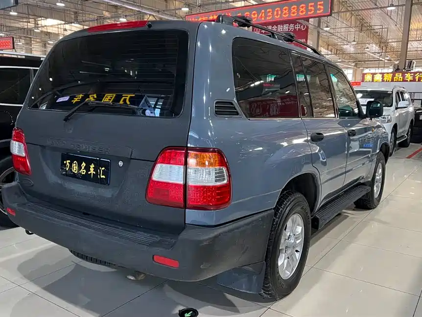 Land Cruiser 4.7 L Auto VX-R