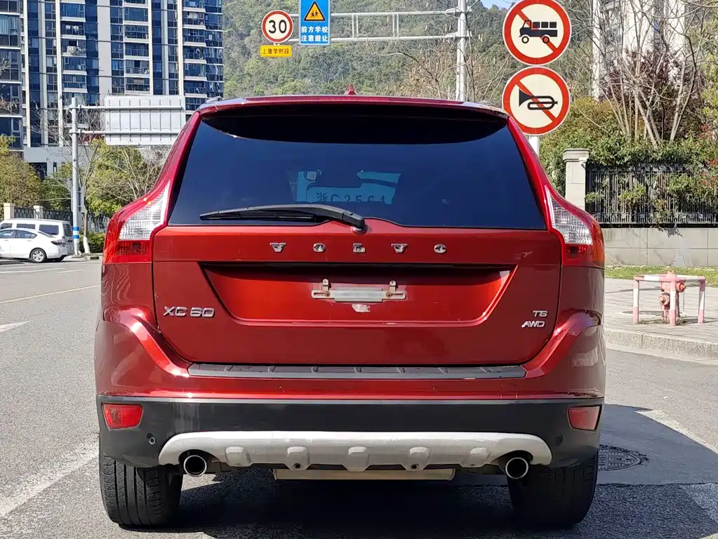 Volvo XC60 (Import) 沃尔沃XC60(进口) 2009款 T6 AWD智雅版
