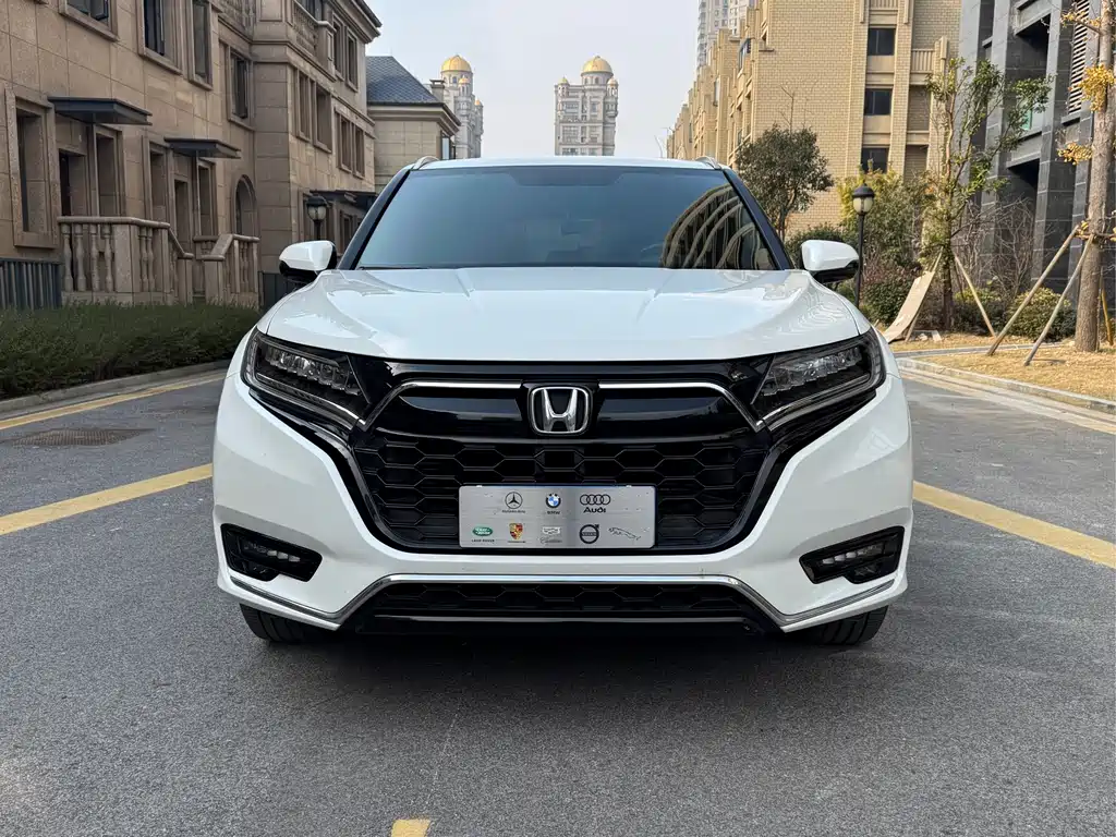 Honda UR-V 370 TURBO 4 WD Premium