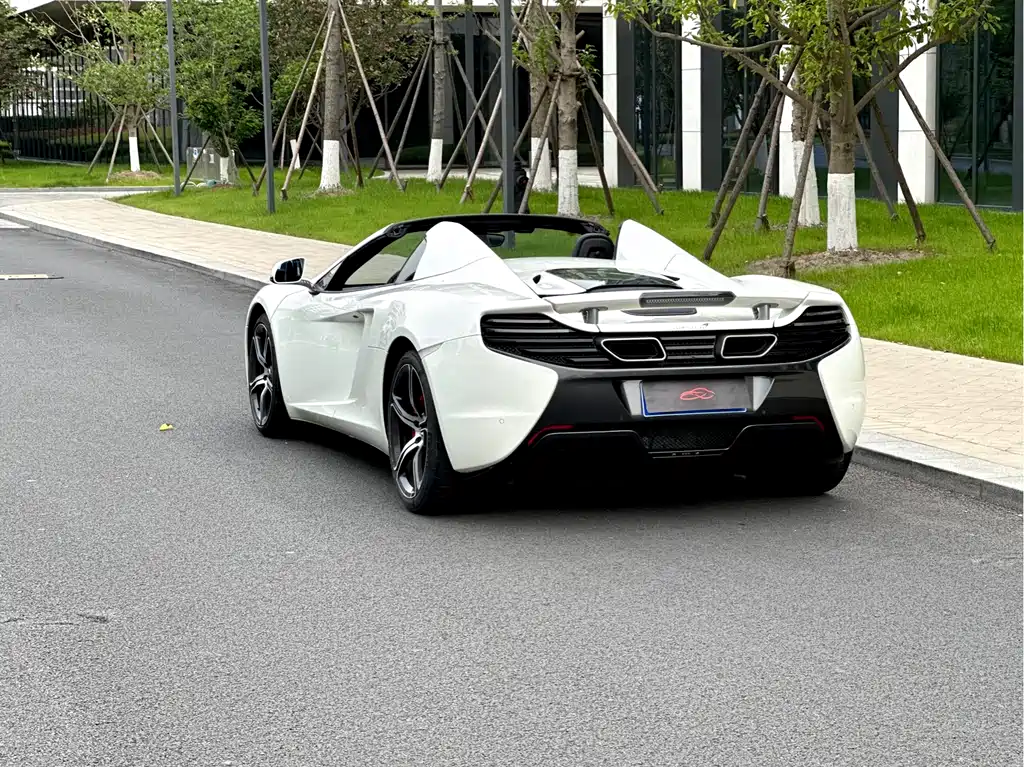 McLaren 625 C 3.8 T Spider