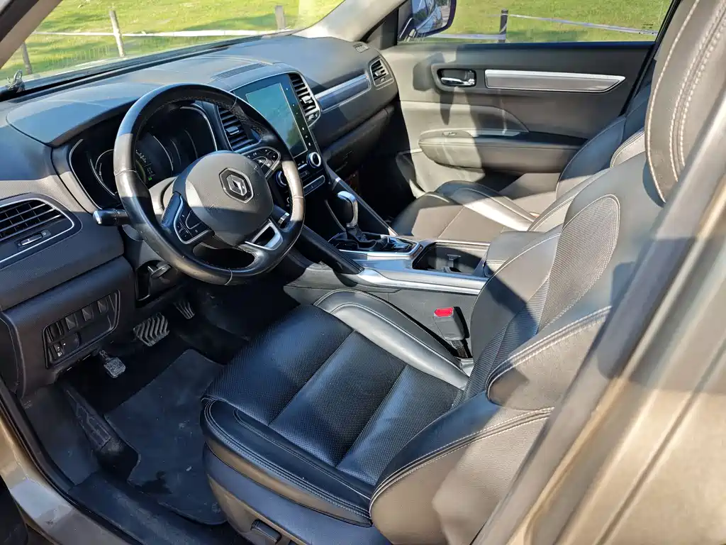 Koleos 2.0 L 2 WD Luxury