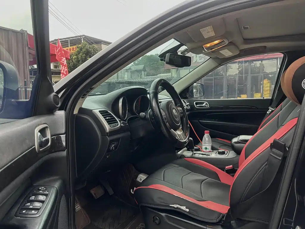 Grand Cherokee (Import) 3.6 L Comfort