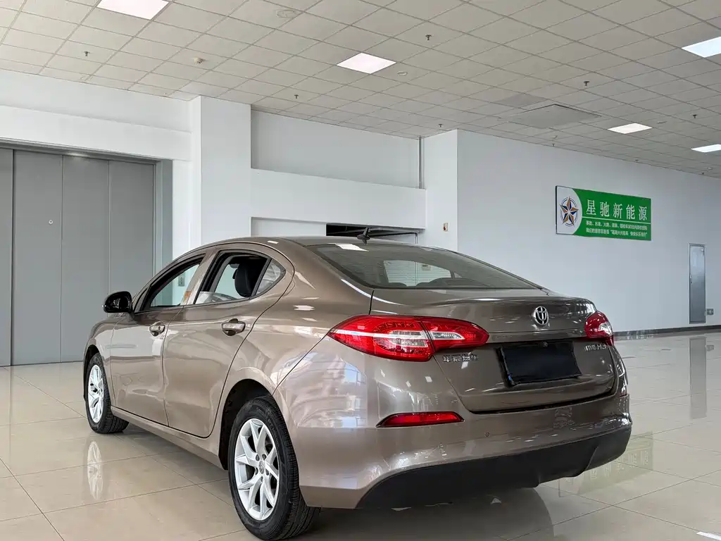 Brilliance H3 中华H3 2017款 1.5 L 自动精英型