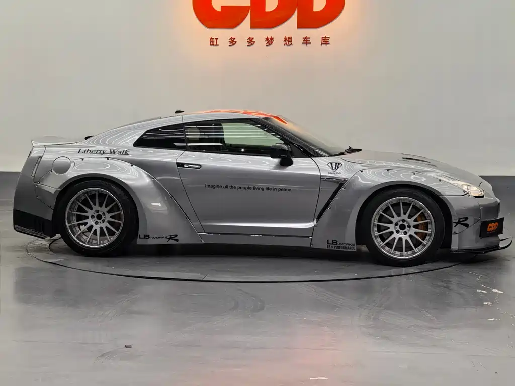 Nissan GT-R 3.8 T Premium Edition