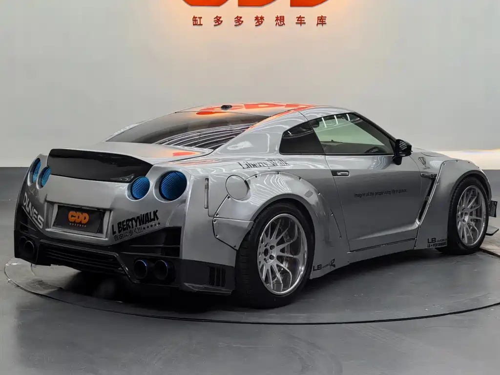 Nissan GT-R 3.8 T Premium Edition