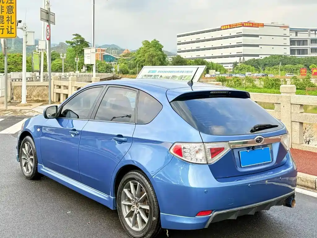 Impreza 2.0 R Hatchback Sport